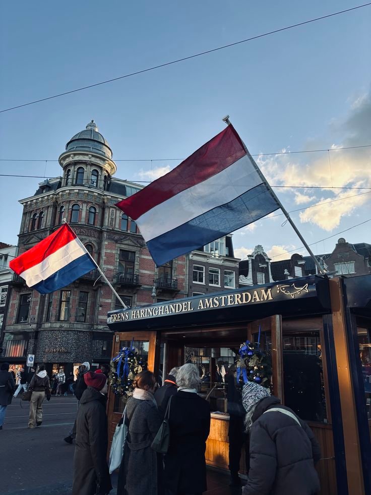 Holland Scholarship